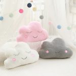 coussin nuage bébé décoration