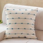 coussin déco avec rayures