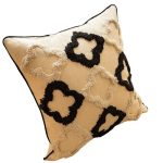 motifs trèfle coussin
