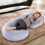 Coussin maternité en C